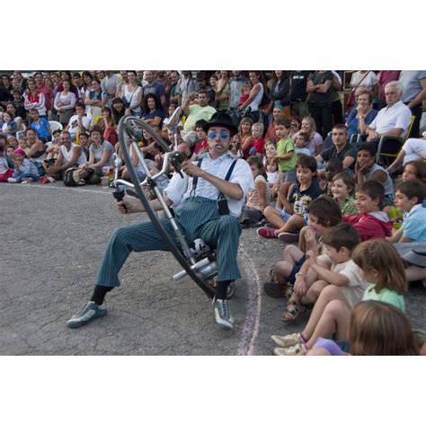 Hombre rueda PenalbaWeb.com