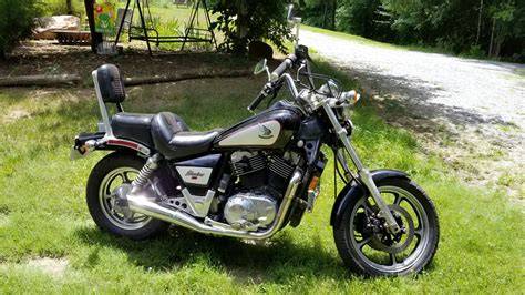 Honda shadow 1100 PenalbaWeb.com