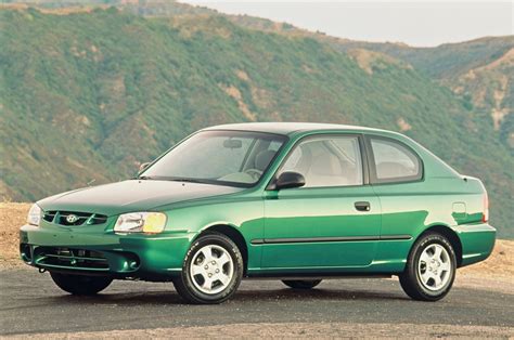 Hyundai accent 2000 PenalbaWeb.com