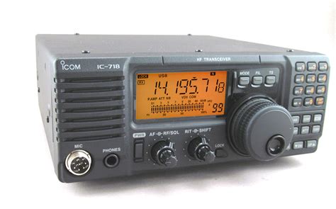 Icom 718 PenalbaWeb.com
