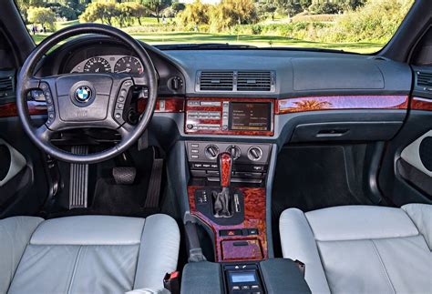 Interior bmw e34 PenalbaWeb.com