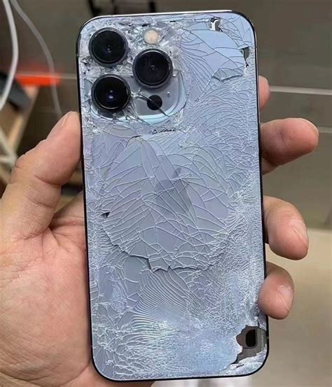 Iphone roto PenalbaWeb.com