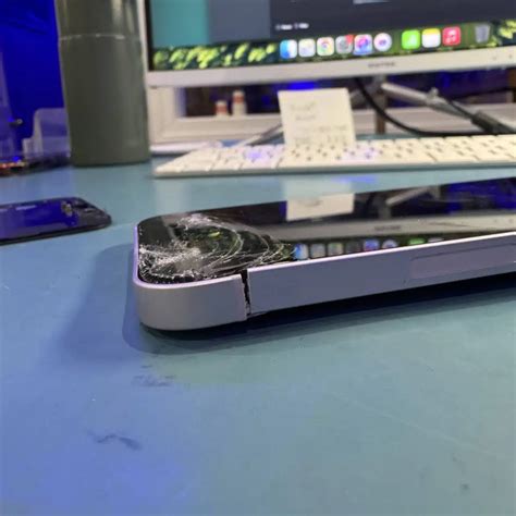 Iphone screen PenalbaWeb.com