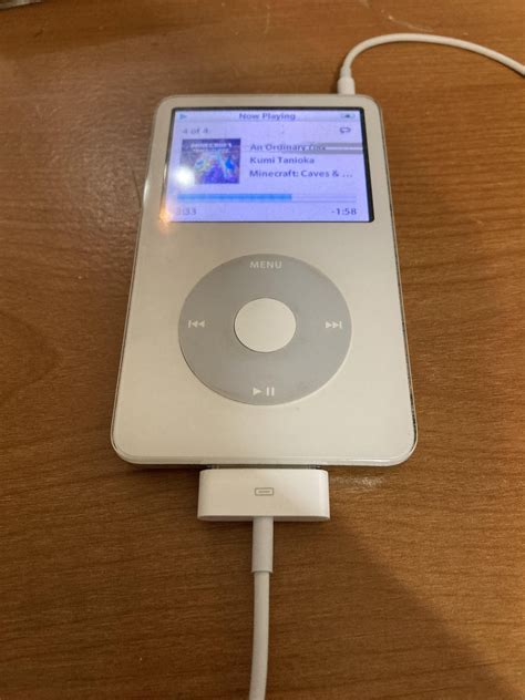 Ipod charger PenalbaWeb.com