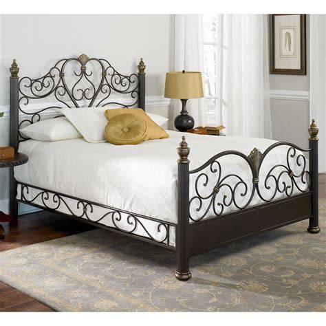 Iron bed PenalbaWeb.com