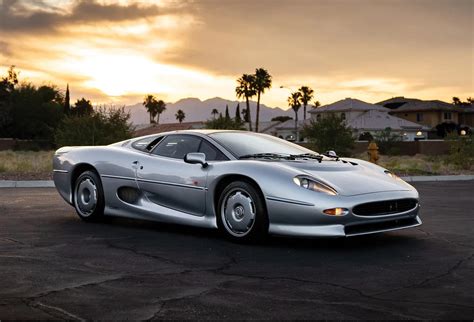 Jaguar xj220 PenalbaWeb.com