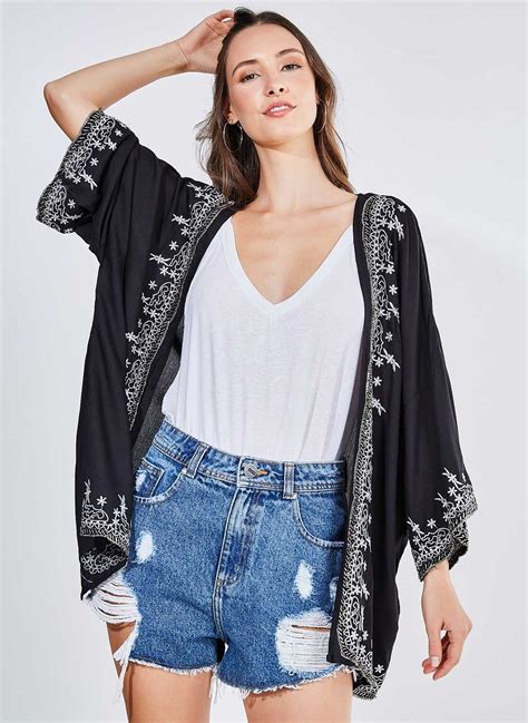 Kimono bordado PenalbaWeb.com