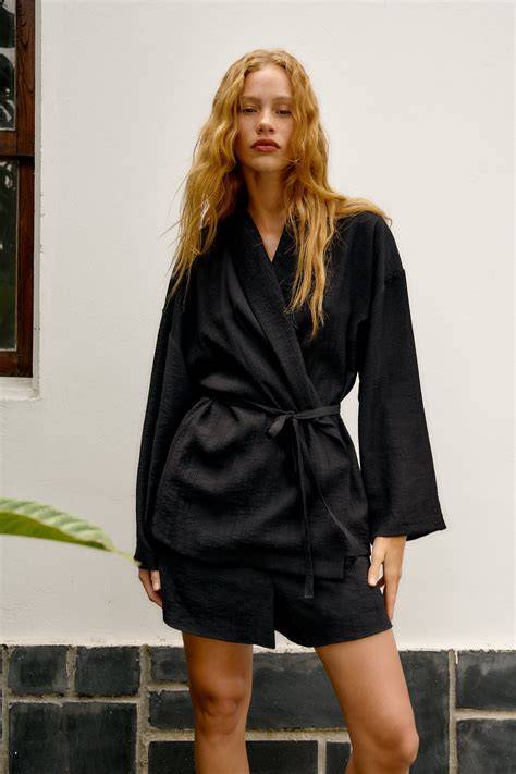 Kimono negro PenalbaWeb.com