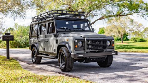 Land rover defender 110 PenalbaWeb.com