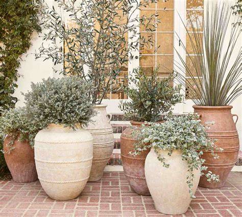 Large planters PenalbaWeb.com