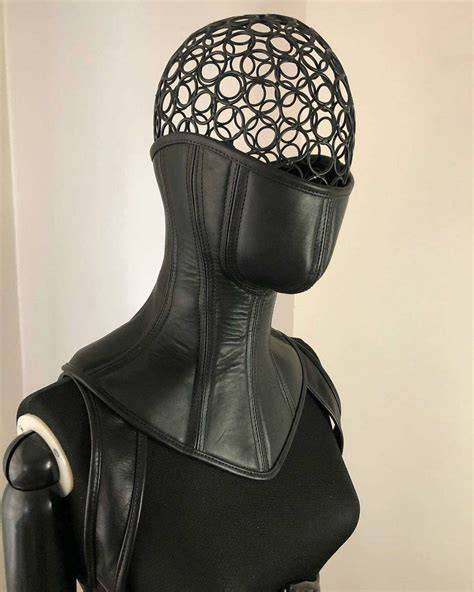 Leather fetish PenalbaWeb.com