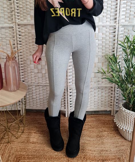 Leggins grises PenalbaWeb.com