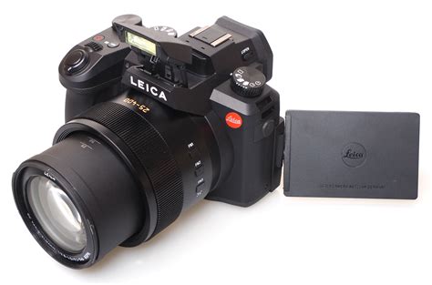 Leica v lux PenalbaWeb.com