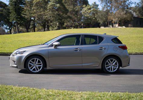 Lexus ct200h PenalbaWeb.com