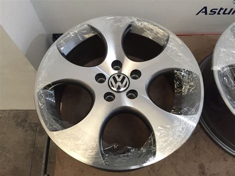 Llantas vw golf v PenalbaWeb.com
