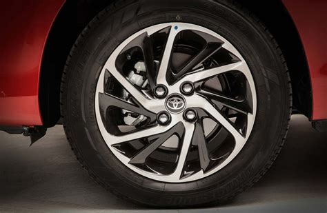 Llantas yaris PenalbaWeb.com