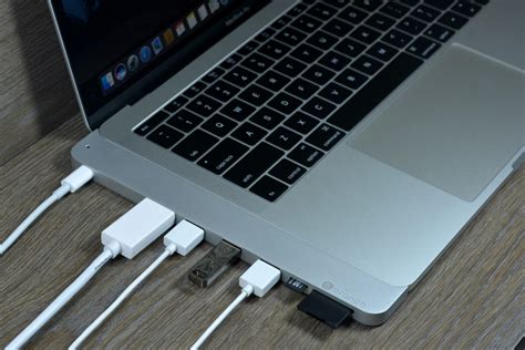 Macbook conectores PenalbaWeb.com