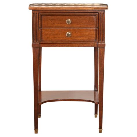 Mahogany bedside table PenalbaWeb.com