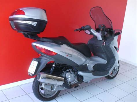 Malaguti madison 400 PenalbaWeb.com