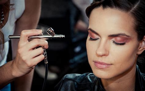 Maquillaje para aerografo PenalbaWeb.com