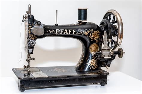 Maquina coser pfaff antigua PenalbaWeb.com