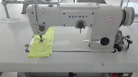 Maquina coser refrey PenalbaWeb.com