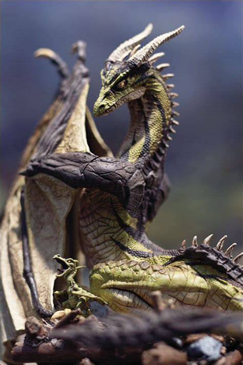 Mcfarlane dragons PenalbaWeb.com