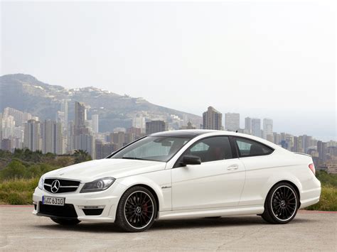 Mercedes w204 coupe PenalbaWeb.com