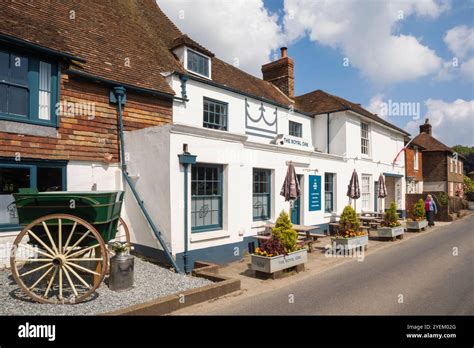 Mersham PenalbaWeb.com