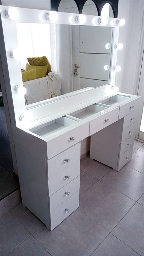 Mesa luces PenalbaWeb.com