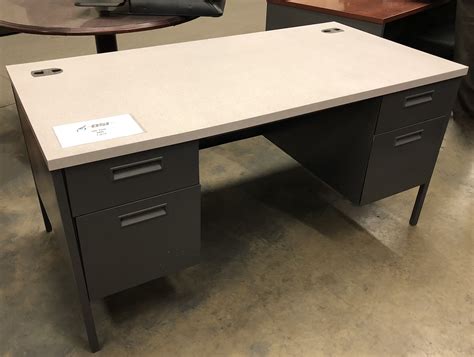 Metal office furniture PenalbaWeb.com