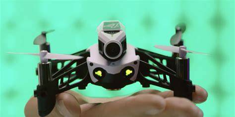Mini drone parrot PenalbaWeb.com