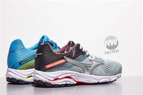 Mizuno 15 PenalbaWeb.com