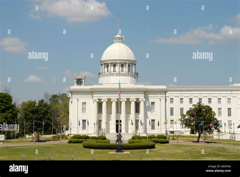 Montgomery PenalbaWeb.com