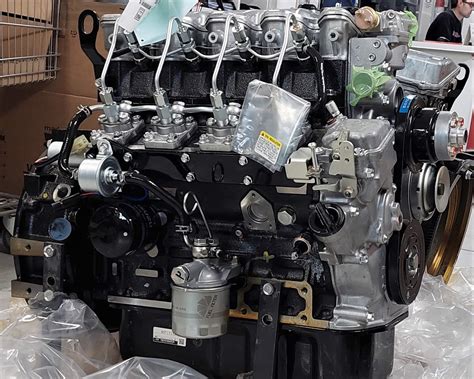 Motor isuzu PenalbaWeb.com