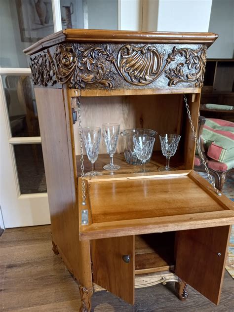 Mueble bar antiguo PenalbaWeb.com