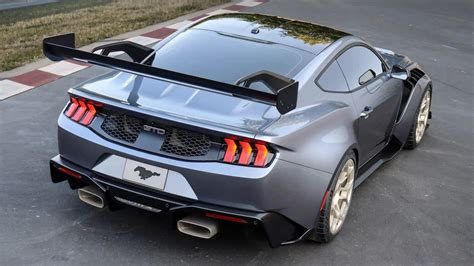 Mustang PenalbaWeb.com