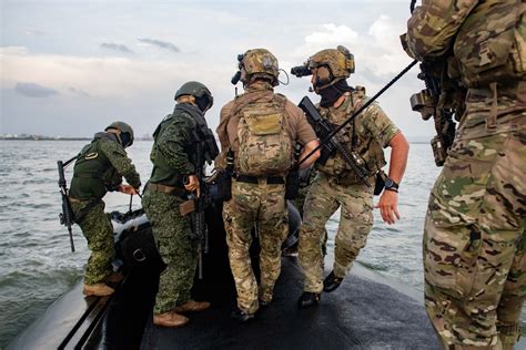 Navy seals PenalbaWeb.com