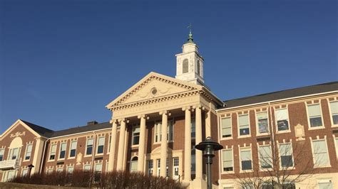 Needham PenalbaWeb.com