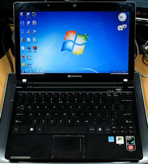 Netbook windows 7 PenalbaWeb.com