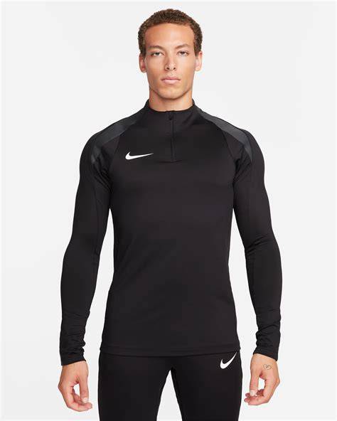 Nike strike PenalbaWeb.com