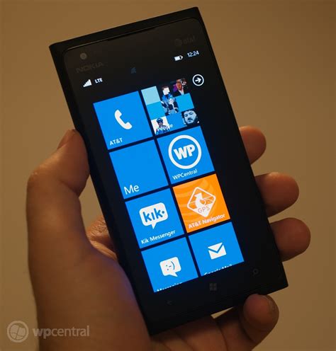 Nokia lumia 900 PenalbaWeb.com