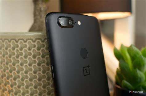 One plus 5t PenalbaWeb.com