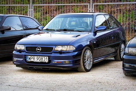 Opel astra gsi 16v PenalbaWeb.com