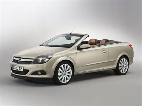 Opel astra twin top PenalbaWeb.com