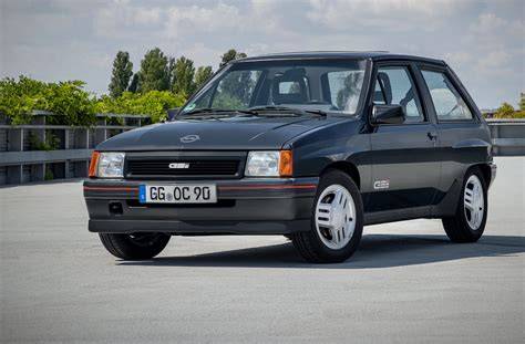 Opel corsa a gsi PenalbaWeb.com
