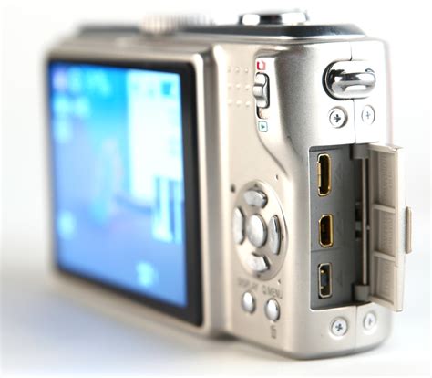 Panasonic lumix tz5 PenalbaWeb.com
