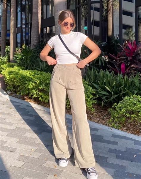 Pantalon mujer beige PenalbaWeb.com