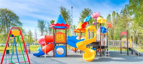 Parques infantiles exterior PenalbaWeb.com