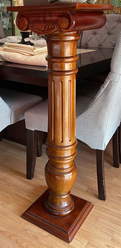 Pedestal madera PenalbaWeb.com